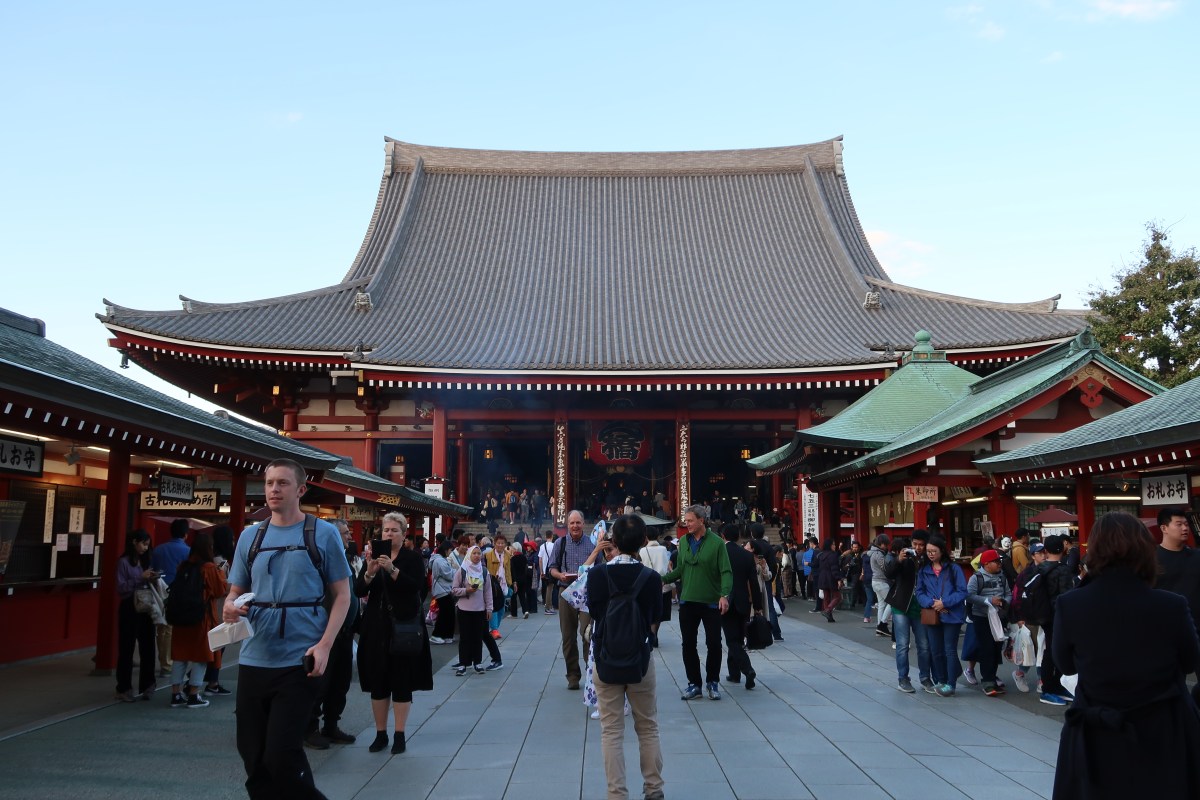 Unwritten Rules of Japan: Tips for Blending in as a&nbsp;Tourist